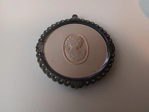 Physicians Retro Glow Illuminating Face Powder Translucent RARE Discontinued - Picture 1 of 2