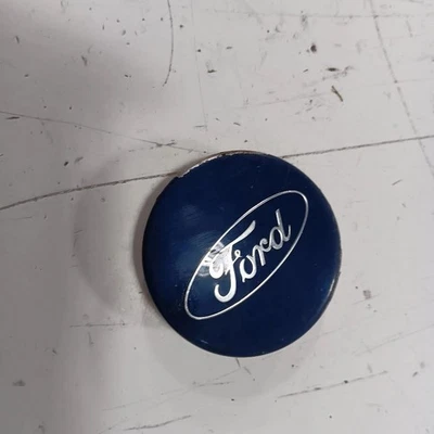 Ford Fiesta Wheel Rim Center Cap  2014 2015 2016 2017 2018 2019 - Image 1 of 4