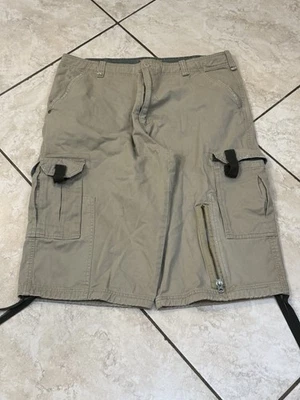 Pantalones Cortos Carga Plugg Hombre Caqui con Bolsillos y Correas Ajustables Talla 38  Foto 1 de 4