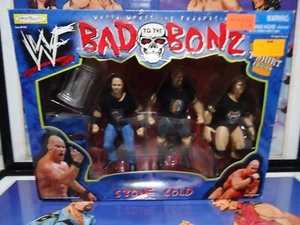 WWE Wrestling Figures Jakks 1998 WWF Bad To The Bonz: Stone Cold Steve Austin - Picture 1 of 6