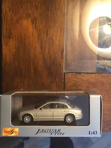 Maisto 1:43 Jaguar S-Type Diecast Model Saloon Car 1999 Silver 31509 MIB - Picture 1 of 4