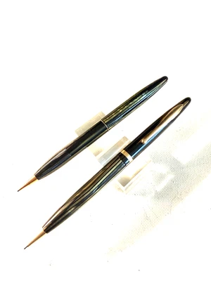 2 lápis estriados vintage Sheaffer's c1940s. Verde e marrom cada funcionando - Imagem 1 de 4