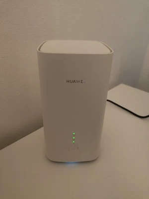 Huawei 5G Router CPE Pro 2 sbloccato (ottime condizioni. No bambini/animali domestici/fumatori) - Immagine 1 di 3