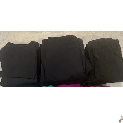 Ski Clothes Women Bundle - Image 1 of 2