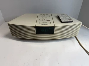 Bose Wave Radio Original Music System AWR1-1W AM/FM Alarm Clock TESTED W/ Remote - Picture 1 of 7