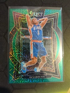 2024-25 Panini Select De'Aaron Fox #3 Concourse Green Mojo Prizm - Picture 1 of 2