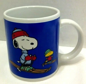 Snoopy And Woodstock Coffee Cup Mug Snow Skiing Buddies Peanuts United Features - Picture 1 of 4
