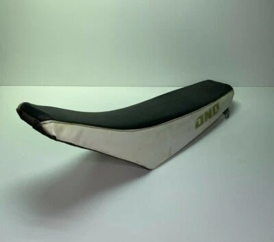 2004 Honda CRF 450 R CRF450R OEM Seat Saddle Cushion  - Image 1 of 4