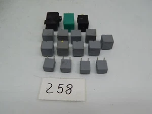 Chevrolet Nubira KLAN 16X Relais Collection 258119 - Bild 1 von 12