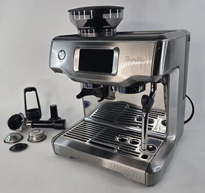 Breville The Barista Touch Espresso Machine BES880BSS *ONLY 1647 DRINKS ON UNIT* - Picture 1 of 16