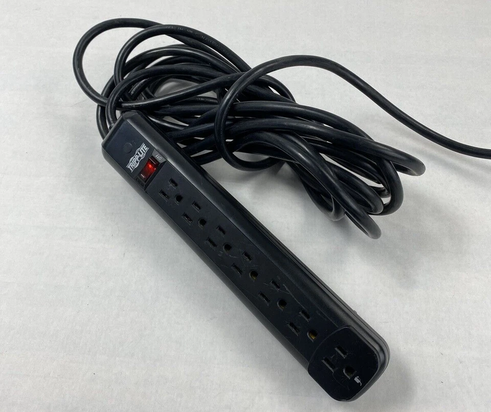 Tripp-Lite PS725B 25FT Surge Protector 7 Outlet Power Strip Tested - Image 1 of 4