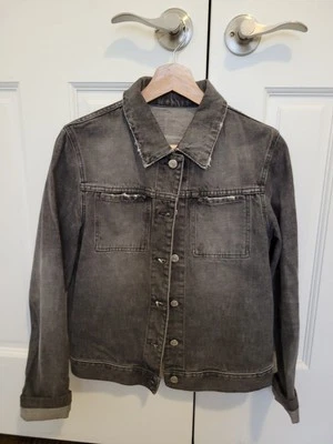 Jaqueta jeans Helmut Lang vintage cinza ou preta lavada feminina. - Imagem 1 de 4