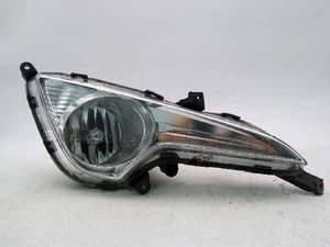 2012 Hyundai i40 saloon Right Fog Light 92202-3Z101 - Picture 1 of 7