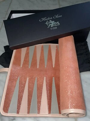 Hector Saxe Paris Backgammon Spiel Rosa NEU Victor NP 495 EUR - Bild 1 von 4