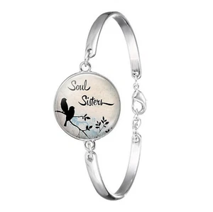 Soul Sisters Bracelet Friendship Silver Bangle Adjustable Bracelet Jewelry Gift - Picture 1 of 3