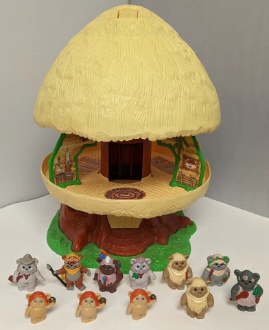 Star Wars Ewok Family Hut With 11 Ewoks and Accessories Vintage 1984 Kenner Cover