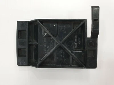 Mercedes Benz Genuine Bumper Guide A202 880 0430 - Image 1 of 4