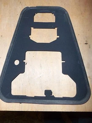 Прокладка заднего фонаря для Volkswagen MK4 Jetta 2000-2004 годов выпуска - Изображение 1 из 2