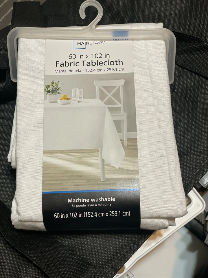 NEW Mainstays Fabric Tablecloth Oblong Rectangular 60" x 102” NEW - Image 1 of 1