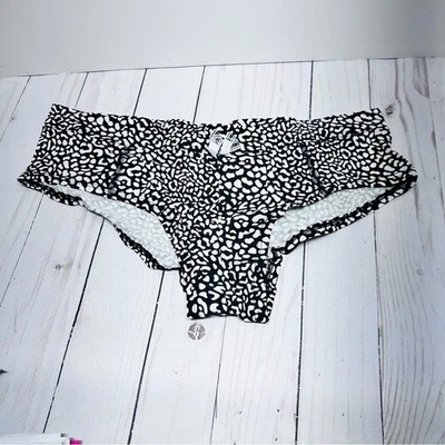 Bragas descaradas Victoria's Secret nuevas con etiquetas Y2K blancas y negras con estampado animal talla L Foto 1 de 4