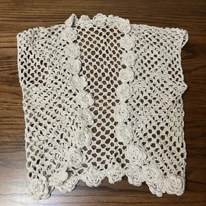 Vtg Hand Crochet Open Knit Vest Women’s Small Ivory Bolero Boho Hippie Festival - Picture 1 of 9
