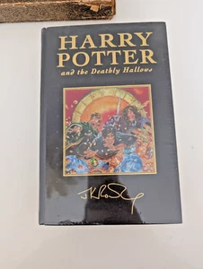 Deluxe First Edition Harry Potter and the Deathly Hallows – Sealed | Collector’s - Imagen 1 de 6
