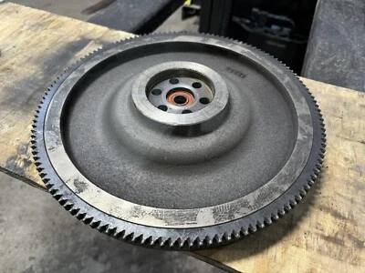 ХОРОШИЙ USD вилочный погрузчик Komatsu 12310-K9302, маховик и кольцевая передача в сборе (1 шт.) K25 - Изображение 1 из 4