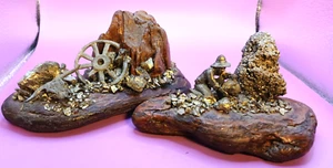 Set of 2 Dioramas-Real Pyrite / Fools Gold Miner & Wagon Wheel Cow Skull Scenes - Picture 1 of 13