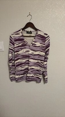 Suéter vintage para mujer Givenchy cuello en V talla pequeña Foto 1 de 4