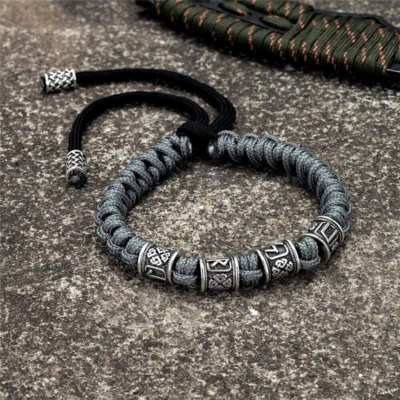 Pulsera con cuentas runas nórdicas para hombre | Pulsera paracord trenzada vikinga para hombre | Foto 1 de 4