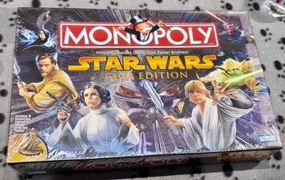 Monopoly Star Wars Saga Edition Board Game By Parker Hasbro 2005 Complete - Image 1 of 2