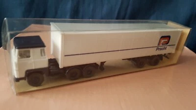 WIKING 520 SCANIA 111 CAB WITH "PRACHT" 40ft TRAILER MINT BOXED 1.87 SCALE HO/OO - Image 1 of 3