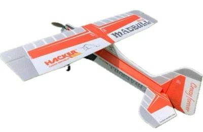 Modelo de avión RC 3D MadBull MAX 51" interior Hacker Models EPP Foto 1 de 4