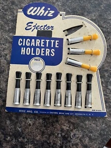 VINTAGE 50’s CIGARETTE HOLDERS  on DISPLAY CARD 11 USA - Picture 1 of 4