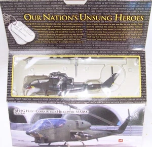 Corgi Unsung Heroes VIETNAM WAR 1:48 AH-1G HUEY COBRA ATTACK HELICOPTER USMC MIB - Picture 1 of 8