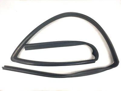 02-06 本田 CR-V 右前窗运行通道成型玻璃导轨橡胶密封 — 第 1/3 张图片