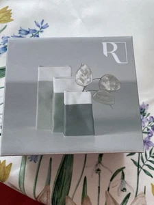 Räder Design Minivasen-Set Porzellantüten Grüntöne (3-teilig) - Bild 1 von 2