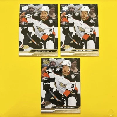 🐶 3 2023-24 Upper Deck Mason McTavish #2 - Image 1 of 2