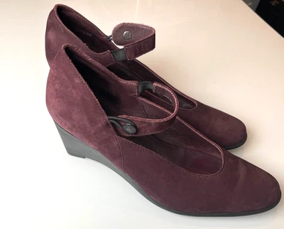 ZAPATO DE CUÑA ARCHE GRANATE GAMUZA MARY JANE SUELA DE LÁTEX UE TALLA 39 / US 8 Foto 1 de 4