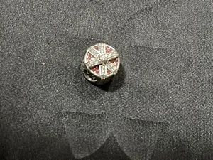 Neu Authentisch Pandora Schimmerndes Geschenk 792006CZR Weihnachten Geburtstagsgeschenk Charm - Bild 1 von 2