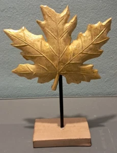 TARGET HARVEST DECOR HEAVY METAL MAPLE LEAF GOLD COLOR 10 X 7 X 2.5IN UG8 - Picture 1 of 2