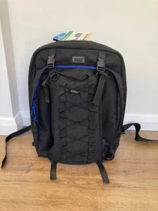 Tenba P262 Photo Back Pack (Medium) with integrated, removable tripod holder - Picture 1 of 7