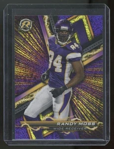 Randy Moss 2023 Topps Composite Resurgence Purple & Yellow Static Refractor Card - Bild 1 von 2