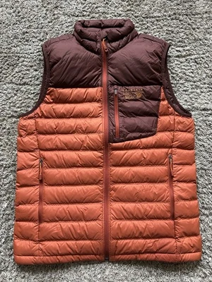 Chaleco acolchado Mountain Hard Wear 650 plumón de ganso Q-Shield para hombre pequeño Foto 1 de 4