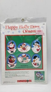 Kit de Colección Dimensions Happy Holly Days Crewel Ornamentos 8066 Navidad 1989 - Imagen 1 de 2