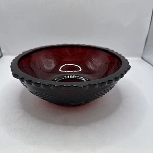 Avon Cape Cod Ruby Red 9 Inch Serving Bowl - W/Original Box - Imagen 1 de 9