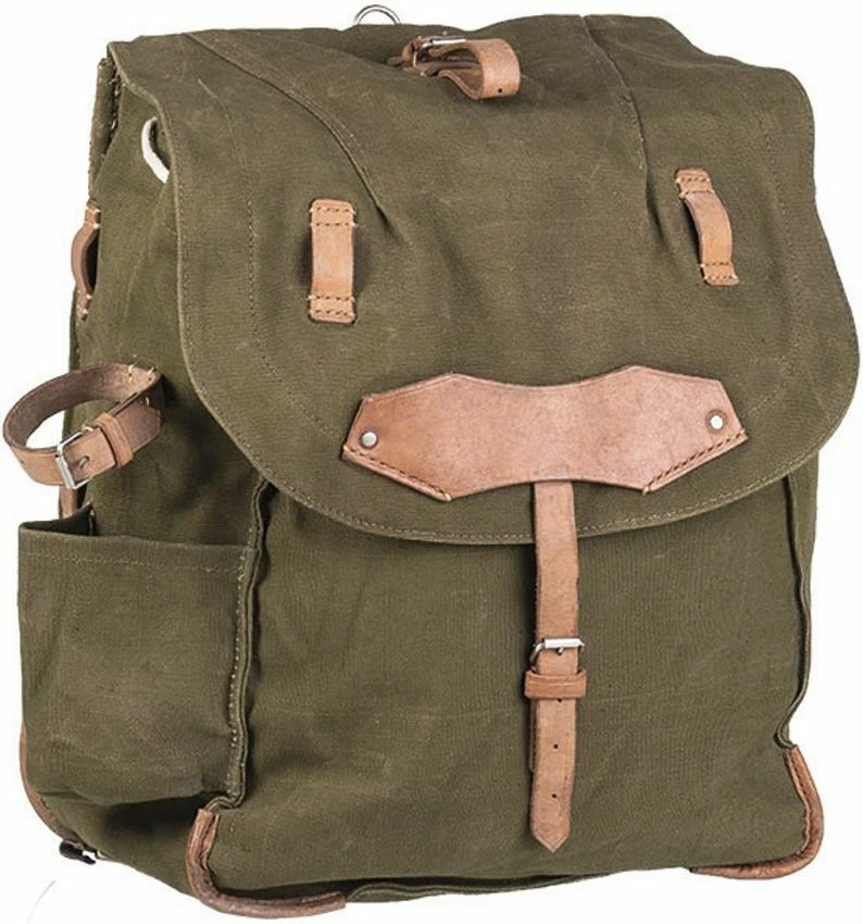 Mochila de lona vintage del ejército rumano con correas de cuero para el hombro 18" x 13" x 5  Foto 1 de 2
