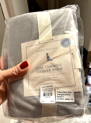 Granero de cerámica Disney Cuna Cama para niños pequeños Falsa CHAMOIS Gris Regalo de vacaciones Bebé $57, Foto 1 de 4