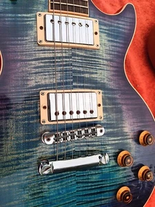 GIBSON LES PAUL BLUEBERRY BURST,  2017 - Picture 1 of 17