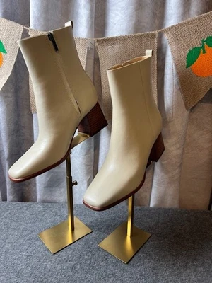 Marc Fisher Floria Ivory Leather Booties with Side Zip Square Toe Size 7.5 - Image 1 of 4